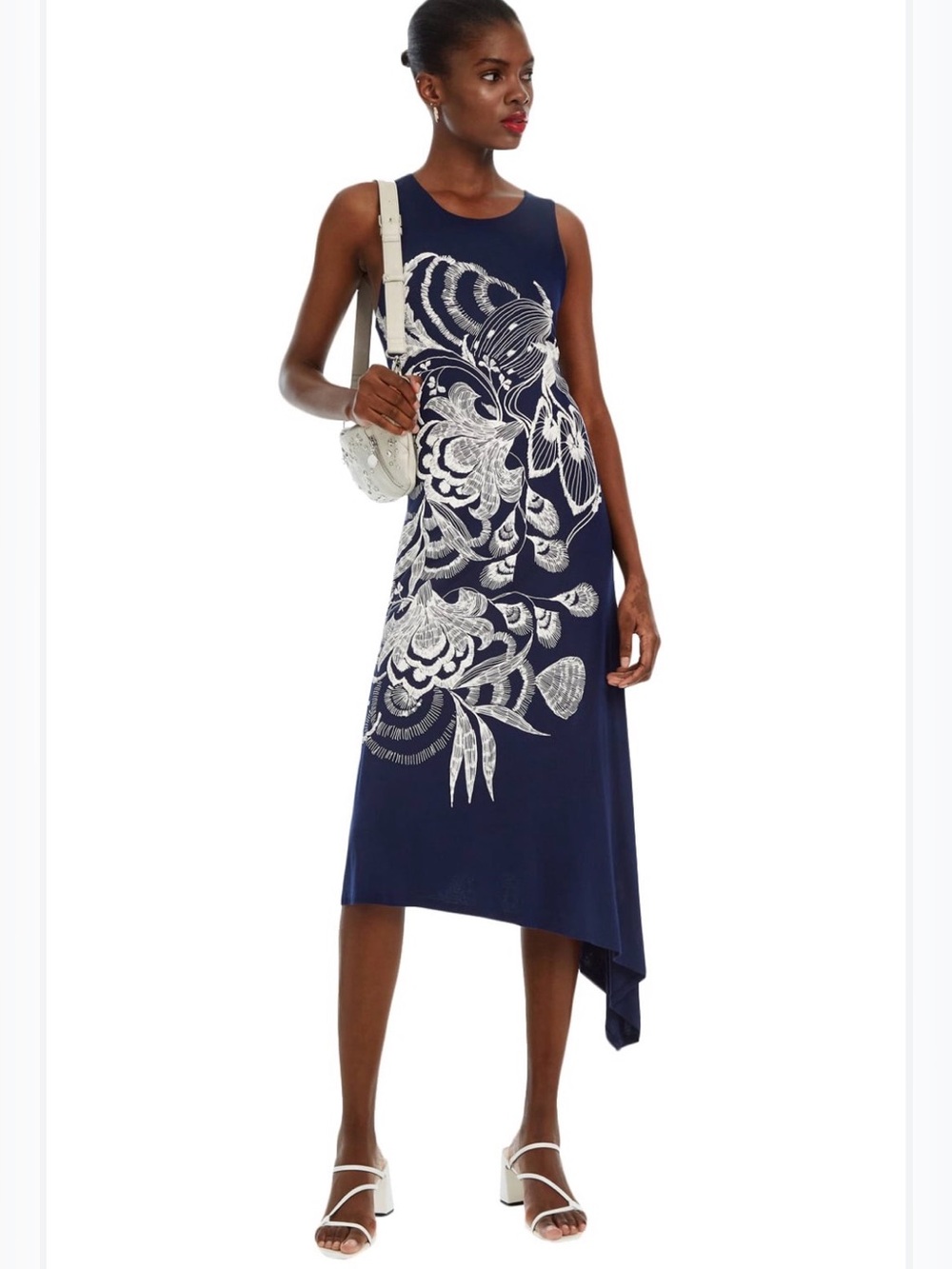Desigual navy Wakiut Asymetrical hem sleeveless array screen print dress Small